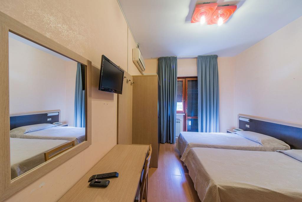 Hotel Del Camerlengo Fara San Martino Pokój zdjęcie