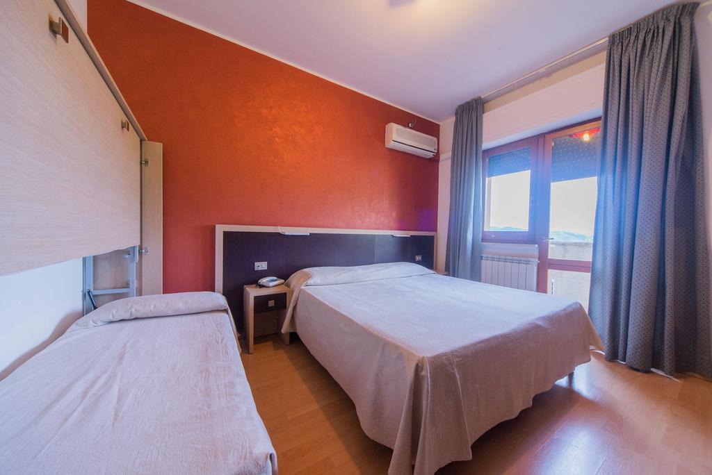 Hotel Del Camerlengo Fara San Martino Pokój zdjęcie
