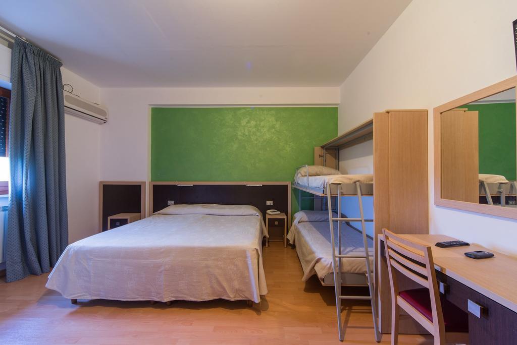Hotel Del Camerlengo Fara San Martino Pokój zdjęcie