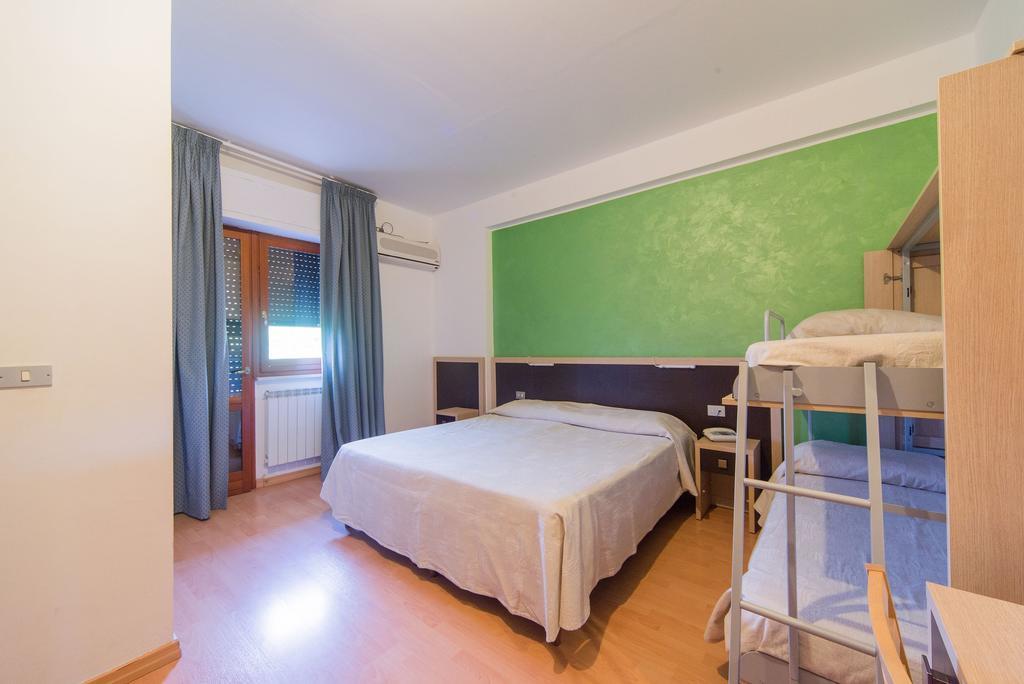 Hotel Del Camerlengo Fara San Martino Pokój zdjęcie